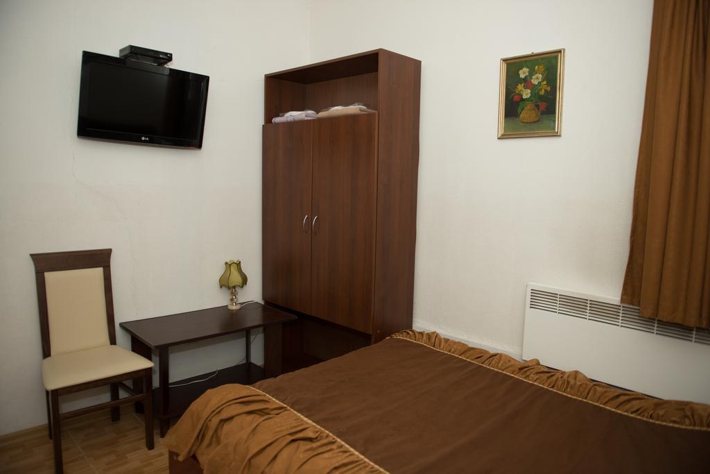 Hotel Acorn Irpin Ruang foto